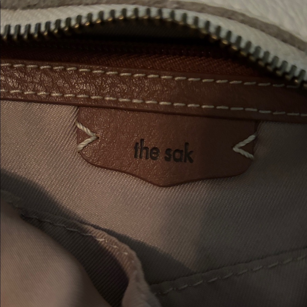 The Sak Cream Leather Crossbody Shoulder Bag with Tan Strap - Picture 4 of 11